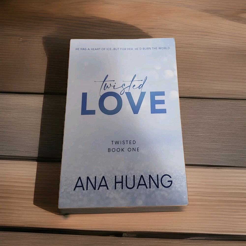 Twisted Love by Ana Huang (2022, Trade Paperback)